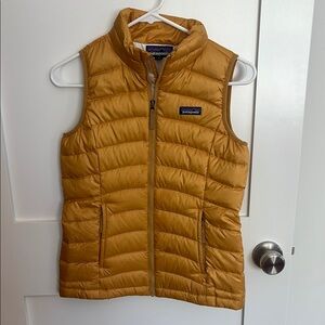 Patagonia Mustard Yellow Puffer Vest